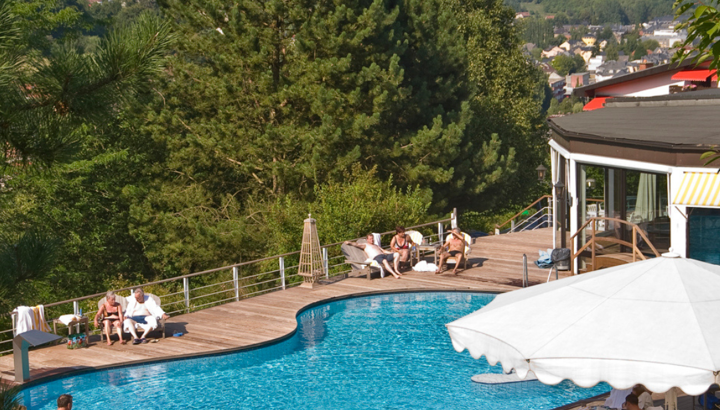 Piscine exterieure.png