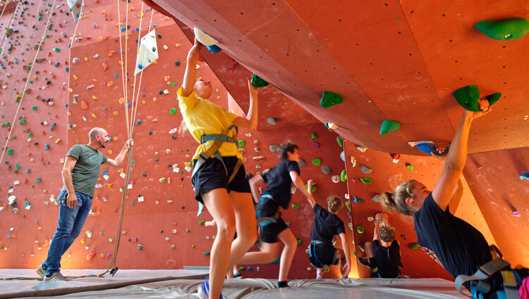 indoor-climbing-aj-echternach-41.jpg