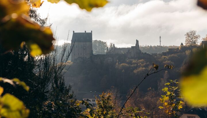larochette-castle-c-anne-lommel-2-imx.jpg