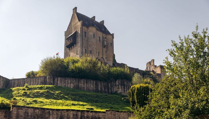 larochette-castle-c-anne-lommel-3-imx.jpg