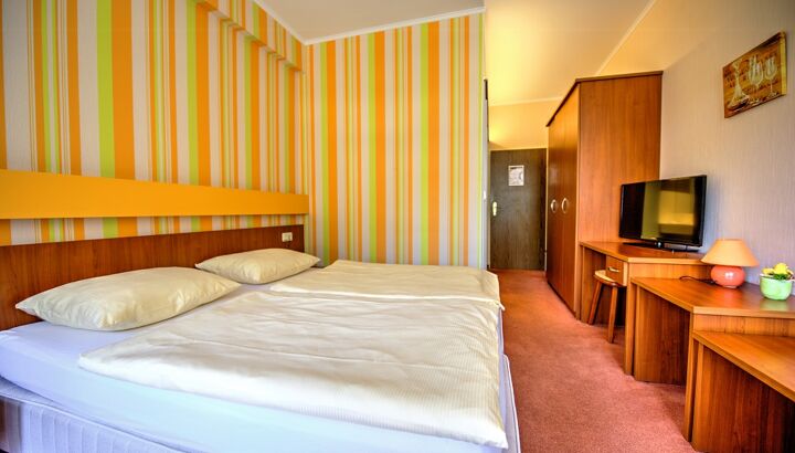 https://static.cubilis.eu/portal/hotel-du-commerce-bourscheid/fotos/k-dsc2722and8more.jpg