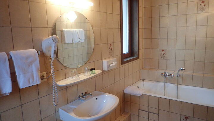 https://static.cubilis.eu/portal/hotel-du-parc-diekirch/fotos/rsz-pb190429.jpg