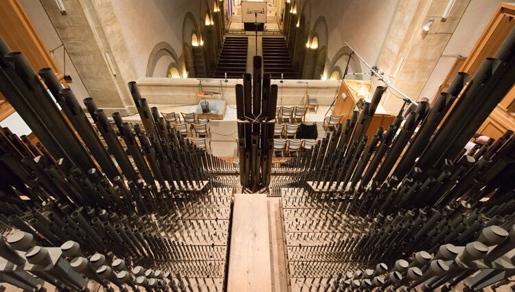https://storage.googleapis.com/lu-echo-prod-experiences/4M7P7ge9QzbmXvafq5or/eechternoacher-uergelsummer-bTQZL3/Basilikakonzerte-Pierre-Weber_main.jpg