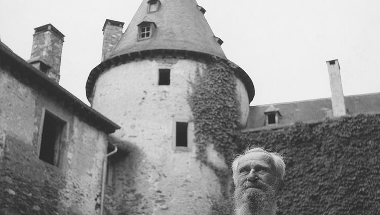 https://storage.googleapis.com/lu-echo-prod-experiences/G577j_0c_FIUpvwzP4_p/edward-steichen-maitre-du-portrait-de-celebrites-kbPQTc/29_Edward-Steichen_Marcel-Schroeder_main.jpg