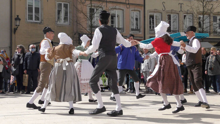 https://storage.googleapis.com/lu-echo-prod-experiences/lxfwcT2e03YSc7wTfxzo/concert-eilerenger-strepp-d7AChq/Echo-Folklor_main.jpg
