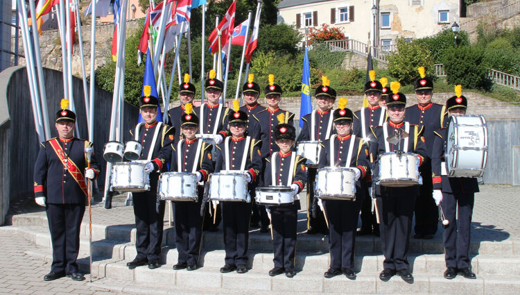 https://storage.googleapis.com/lu-echo-prod-experiences/lxfwcT2e03YSc7wTfxzo/drumband-kettenis-show-and-street-parade-3iWsoF/Echo-Drumband-Kettenis_main.jpg