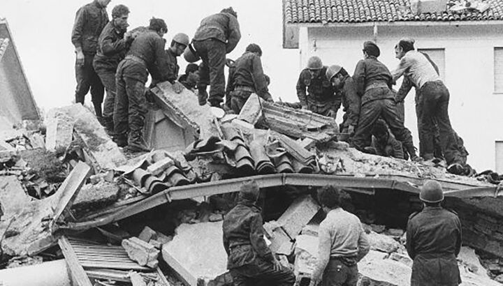 https://storage.googleapis.com/lu-echo-prod-experiences/uKYGdm5nS5XY1aijn6D6Fd/exposition-sur-les-seismes-de-frioul-1976-2MvL6B/1462492613_Gemona.jpg