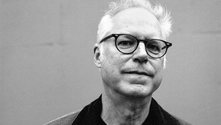 https://storage.googleapis.com/lu-echo-prod-experiences/vyU13xexZKuzTfkDppHWMh/bill-frisell-zCe-C8/11-26-Bill-Frisell_Copyright-N-A-_web_main.jpg